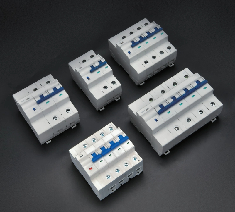 Anwendung des Miniatur -Leistungsschalters in wasserdichtem Kasten